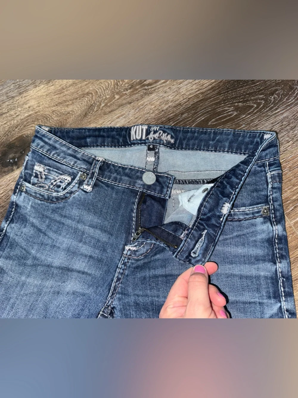 Kut From The Kloth Medium Wash Distressed Bermuda Shorts Size 4 - Picture 6 of 11